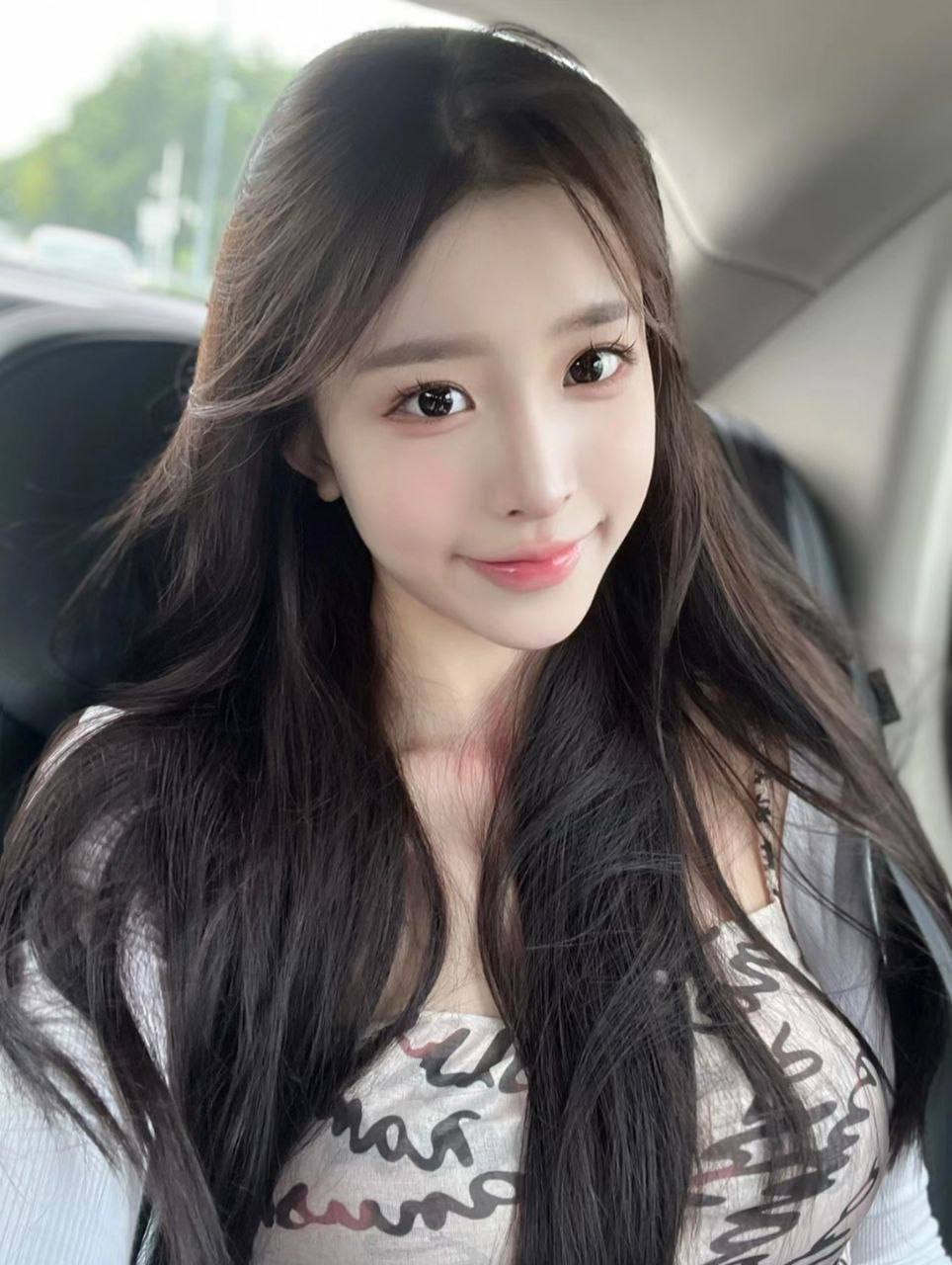 广州小姐群吧，聚焦都市女性风采与社交新动向