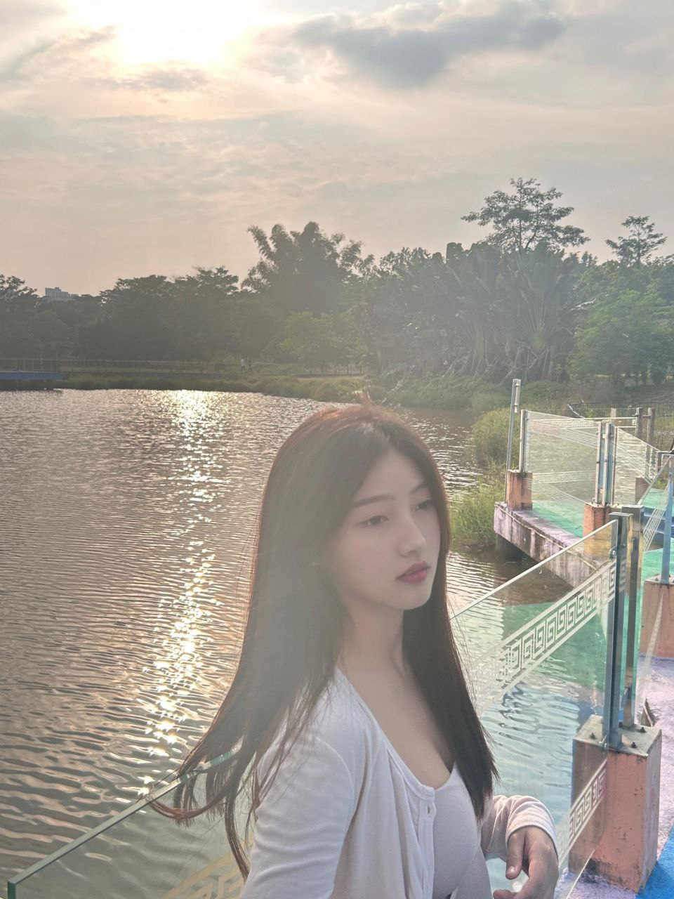 广州绿之洲桑拿美女
